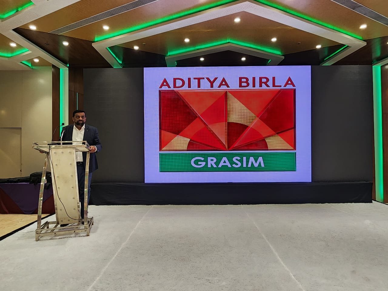 Executive team meeting setup with projectors